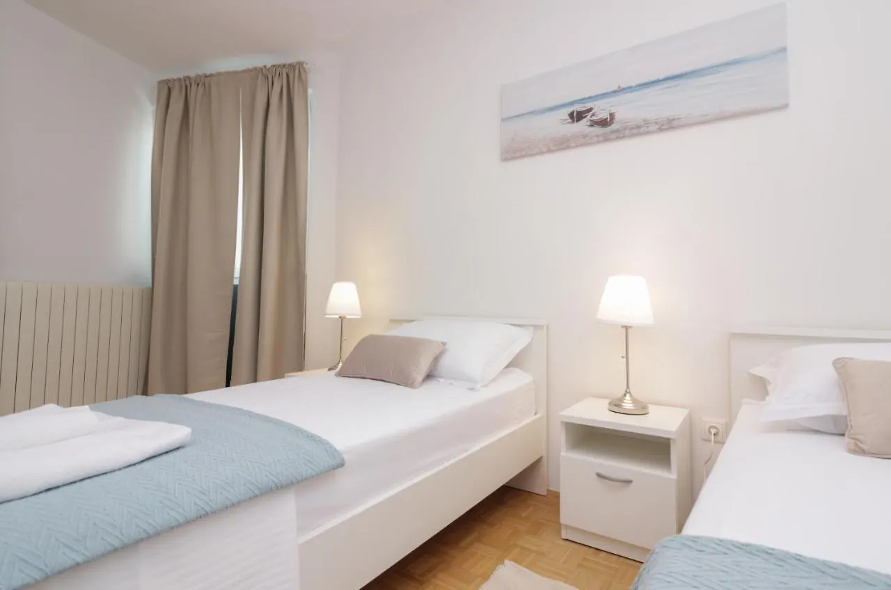 Apartment Castello-Old Town Zadar